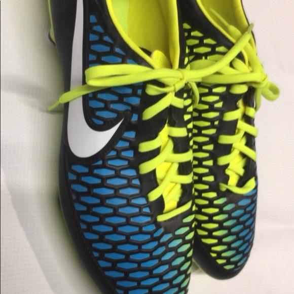 Size 10 Nike cleats NWOT